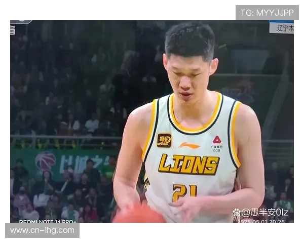 胡金秋内线得分手段多样 中距离与篮下终结俱佳